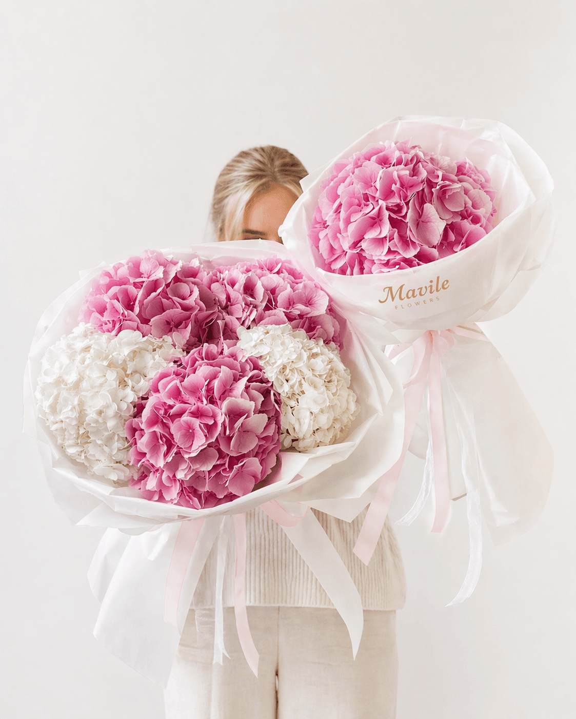 Luxury flower arrangement by Mavile Flowers 1